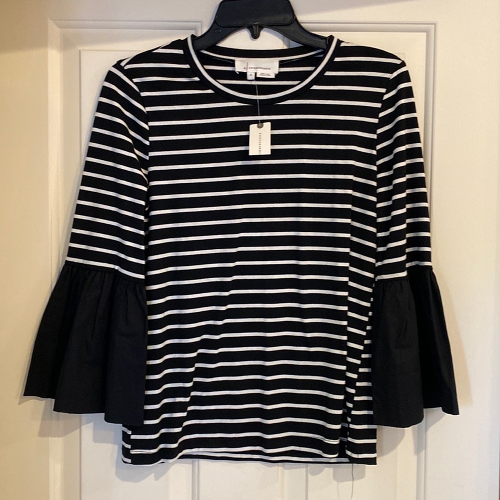 NWT $58 Anthropologie Adele Bell Sleeved Top XS